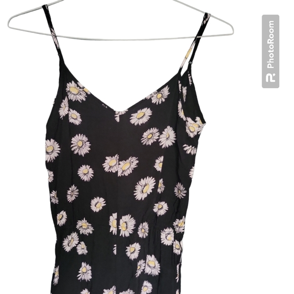 Volcom Daisy Covered Strappy Jumpsuit  - S - Picture 3 of 13